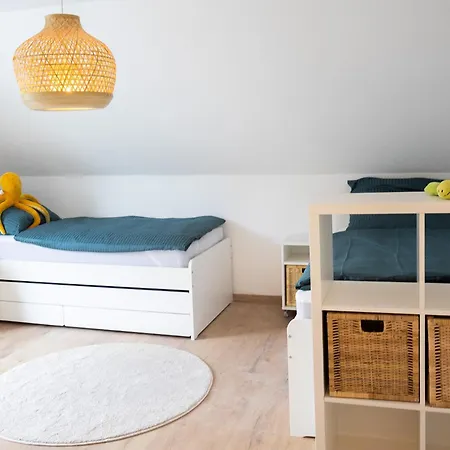 度假居 Modernes Haus Am Mit Garten 格拉芬韦赫尔
