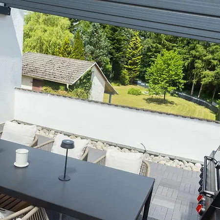 度假居 Modernes Haus Am Mit Garten